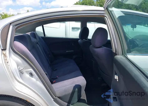 2006 Nissan Altima 2.5 S from USA, damaged, VIN 1N4AL11E96N382672